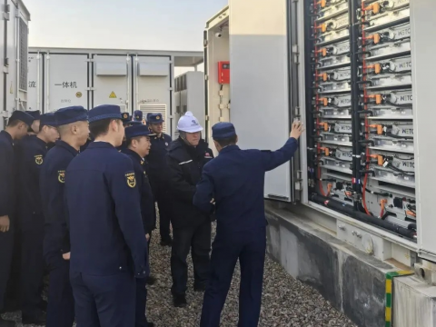 以练筑防！！！0638太阳集团官网电气盐池储能电站开展消防专项行动